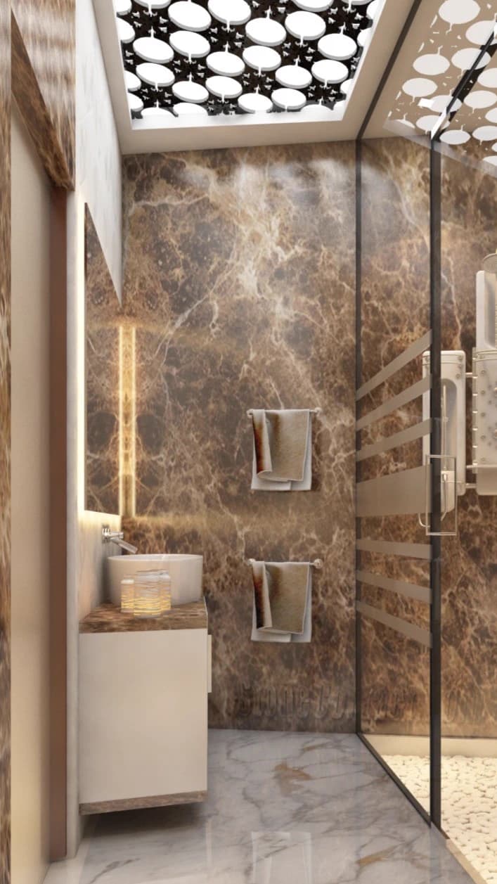 Personal Luxe - Vertical image 4